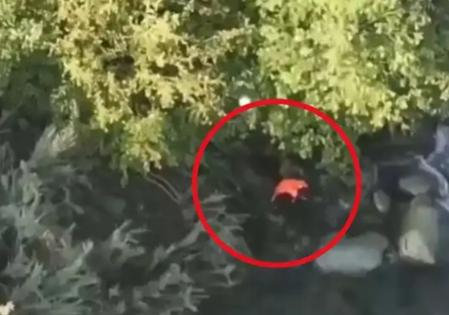 अतिरेक्यांना मदत करणाऱ्याचा पाण्यात बुडून मृत्यू