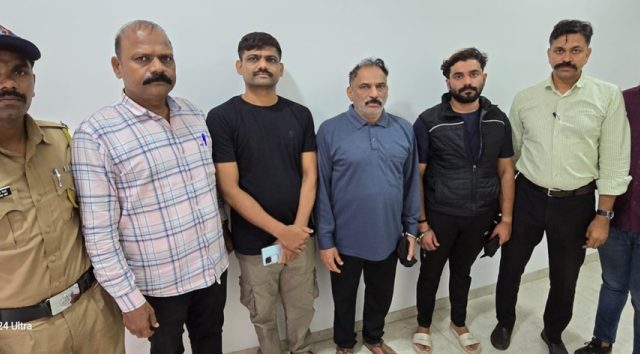 वैष्णवीला छळणाऱ्या हगवणे बापलेकाला अटक