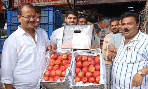 तुर्की बॅन! तुर्कीच्या सफरचंदावर व्यापाऱ्यांचा बहिष्कार!