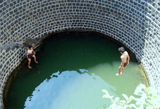 विहिरीचे पाणी  गरम का असते?