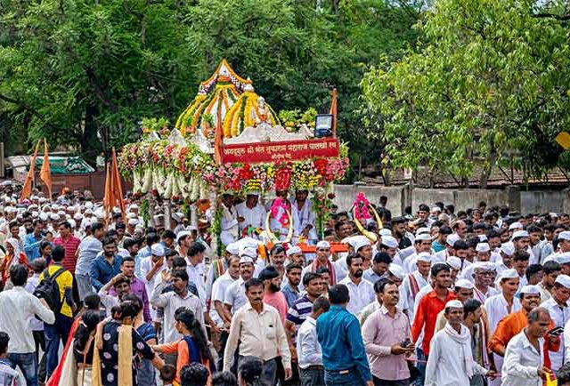 सर्व विभागांच्या समन्वयातून ‘आषाढी वारी’ यशस्वी करा