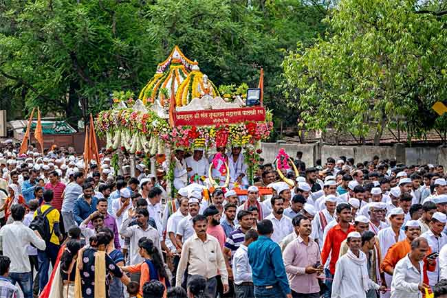 सर्व विभागांच्या समन्वयातून ‘आषाढी वारी’ यशस्वी करा