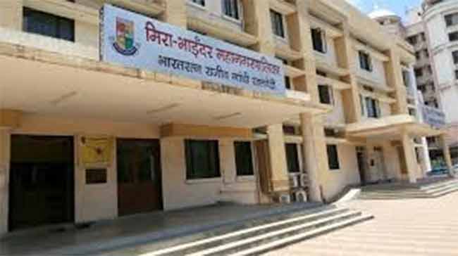 नवीन शैक्षणिक वर्षासाठी महापालिकेच्या शाळेसाठी शिक्षक सज्ज