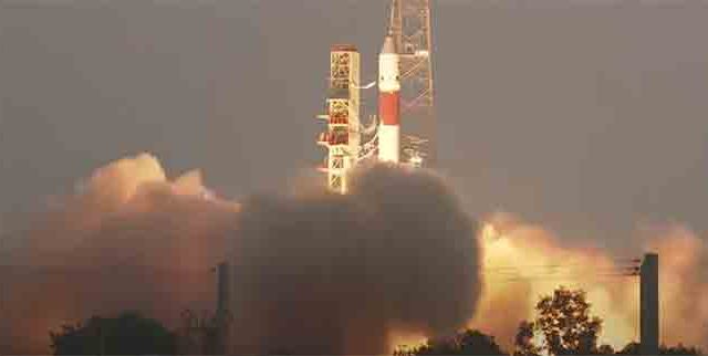 ISRO चे EOS-09 मिशन राहिले अर्धवट, तांत्रिक बिघाडामुळे तिसरा टप्पा पार करू शकले नाही रॉकेट