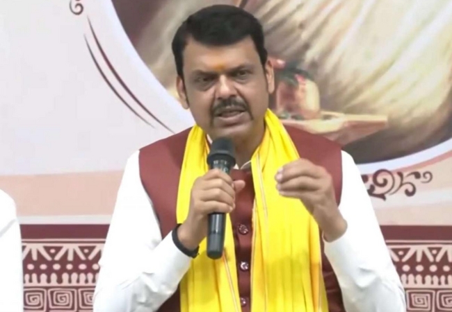 अहिल्यादेवी होळकर यांच्या जीवनावर राज्य सरकार काढणार चित्रपट, मुख्यमंत्र्यांची घोषणा