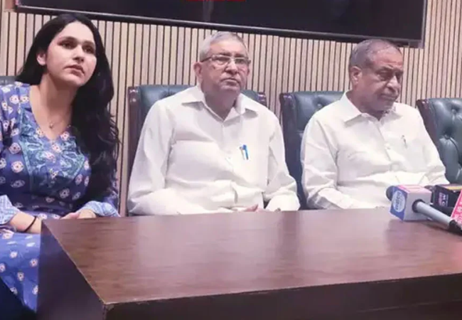 Aam Adami Party: दिल्लीत आणखीन एक राजकीय भूकंप! ‘आप’ ला धक्का, एवढ्या लोकप्रतिनिधींनी दिले राजीनामे, नव्या पक्षाची स्थापना