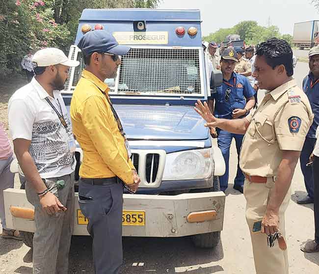 चुकीची वाहने चालविणाऱ्यांवर कारवाई