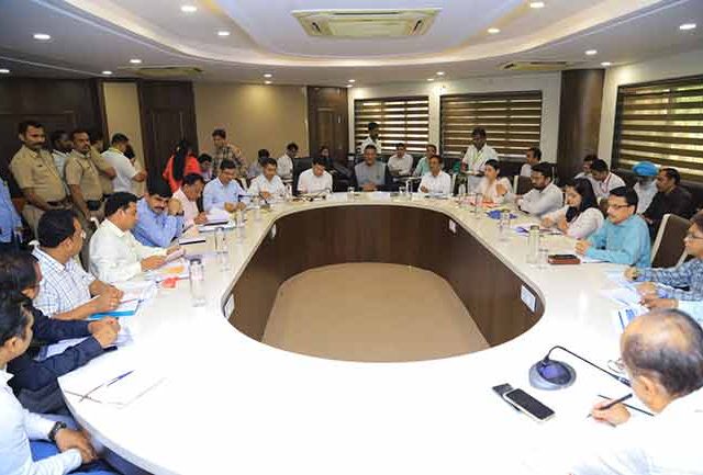 पालिकेची २ हजार ७०० कोटींची विकासकामे प्रगतिपथावर