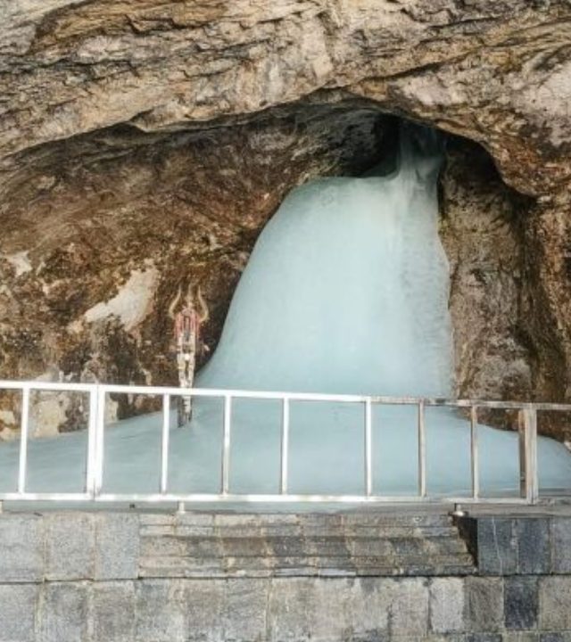 Amarnath Yatra : १ जुलैपासून अमरनाथ यात्रा मार्ग 'नो-फ्लाईंग झोन' घोषित!