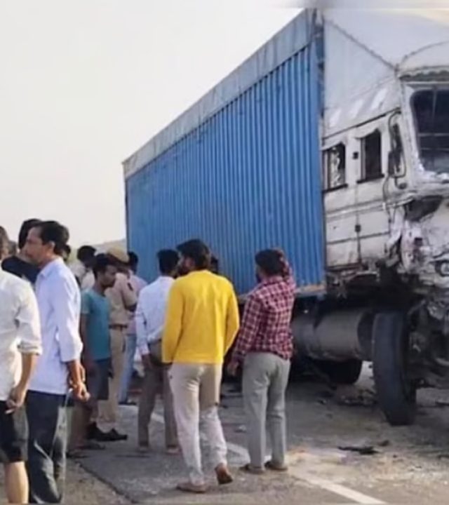 Rajasthan Accident : साथ जन्माची गाठ अधुरी! भीषण अपघातात वधू-वरासह ५ जण जागीच ठार