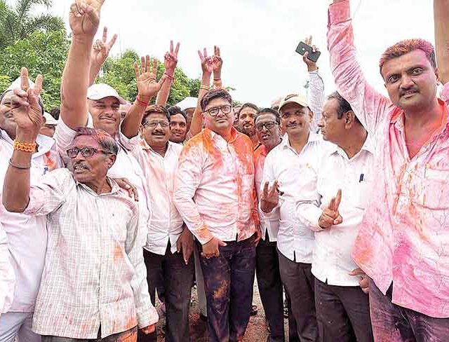 तनपुरे कारखाना अखेर तनपुरेंकडे!