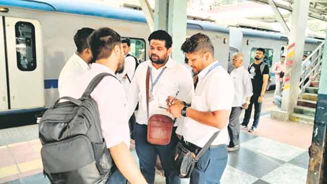 तिकीट तपासणी मोहिमेतून पश्चिम रेल्वेने वसूल केले ४३ कोटी दंड वसुली