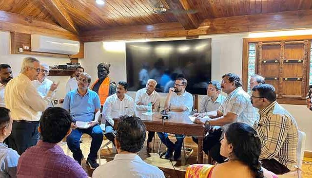 ‘जुन्या ठाणे शहरातील रहिवाशांना तातडीने पाइपलाइनद्वारे घरगुती गॅस जोडणी द्या’