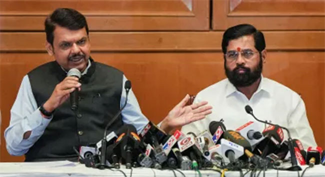 कुठल्या तोंडाने आंदोलन करता, शासनाचे दोन्ही जीआर रद्द; फडणवीसांची घोषणा