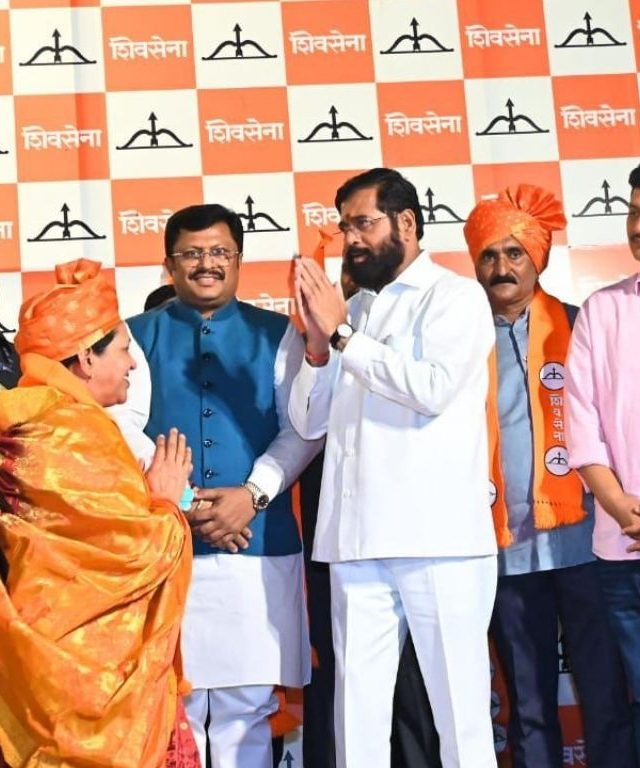 Dycm Eknath Shinde: कोल्हापूर जिल्ह्यात एकनाथ शिंदे यांचा काँग्रेसला 'जबर' धक्का
