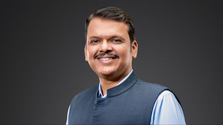 Devendra Fadnavis Tariff News : गोड बातमी - मुख्यमंत्री देवेंद्र फडणवीसांकडून वीज ग्राहकांना 'गिफ्ट' वीजदरात थेट 'इतक्याने' कपात !