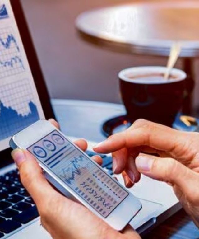 Ex Dividend News: मालामाल होण्याचा आणखी एक अंतिम दिवस! बजाज ऑटोसह १३ कंपन्यांकडून Ex- dividend ट्रेडचा आज शेवटचा दिवस