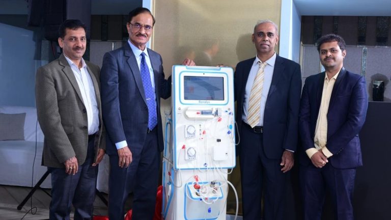 RENALYX News: रेनलिक्सकडून जगातील पहिले स्वदेशी एआय आधारित स्मार्ट हेमोडायलिसिस मशीन 