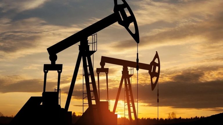 Crude Price: इस्त्राईल व इराण संघर्षाच्या पार्श्वभूमीवर कच्च्या तेलाच्या निर्देशांकात 'तुफानी' 'ही' कारणे जबाबदार !