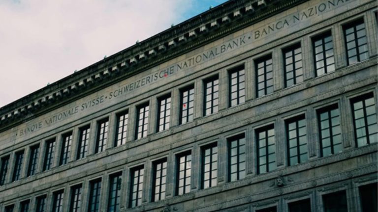 Swiss Bank Breaking : मोठी बातमी: स्विस बँकेने जाहीर केली आकडेवारी समोर १० वर्षात भारतीयांच्या ठेवीत ‘इतक्या’ टक्क्याने घसरण!