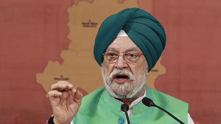 Crude Oil News: आपल्याकडे तेल मुबलक प्रमाणात चिंतेचे कारण नाही - हरदीप सिंह पुरी