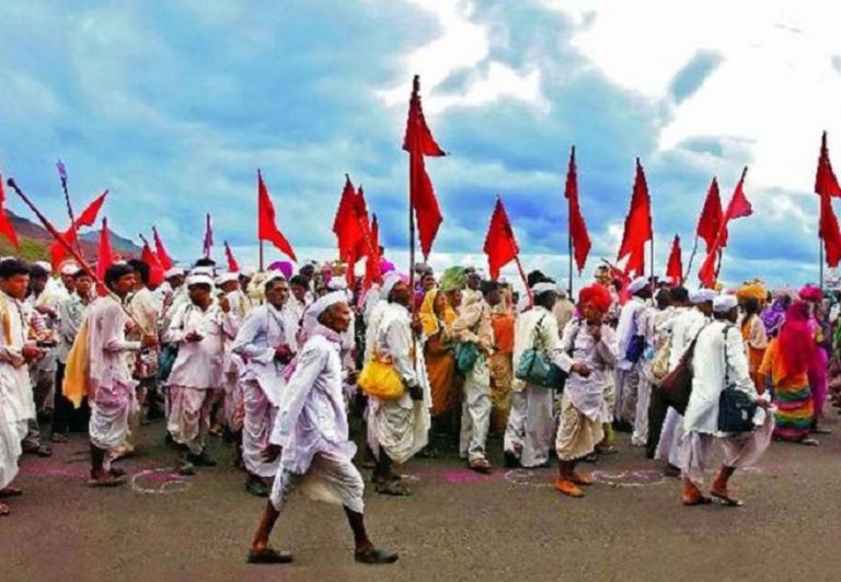 मोठी बातमी! पंढरपूर आषाढी वारीदरम्यान अपघात किंवा मृत्यू झाल्यास सरकार देणार ४ लाखांची मदत