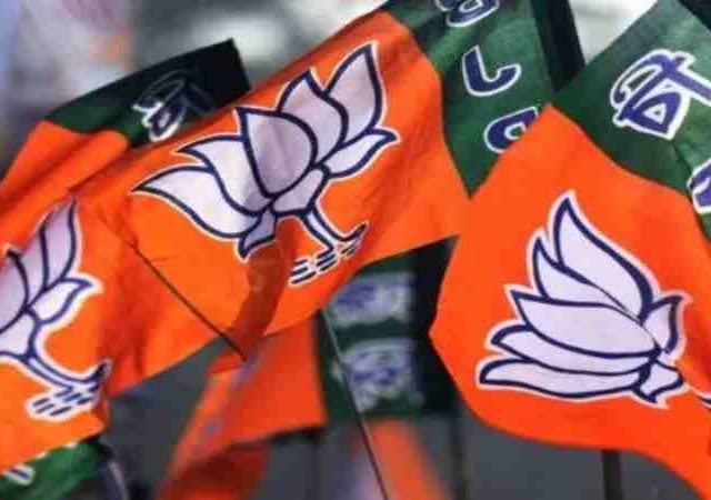 पावसाळी अधिवेशनाच्या सुरुवातीला भाजपाची राजकीय खेळी! महाराष्ट्रातील दोन बड्या नेत्यांचा भाजपमध्ये प्रवेश