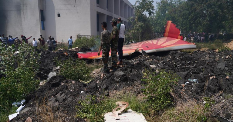 Ahmedabad plane crash : विमान अपघातात आतापर्यंत २७० मृतदेह आढळले, ७ जणांची ओळख पटवण्यात यश