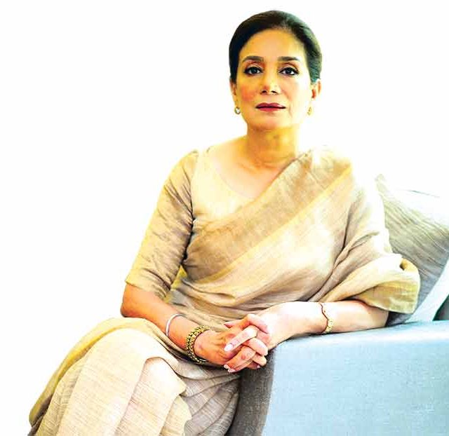 सौंदर्य ब्रँड फॉरेस्ट इसेन्शियल्सलच्या संस्थापिका