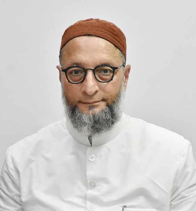 खासदार असदुद्दीन ओवैसींनी पंतप्रधान मोदींसोबतची भेट का टाळली ?
