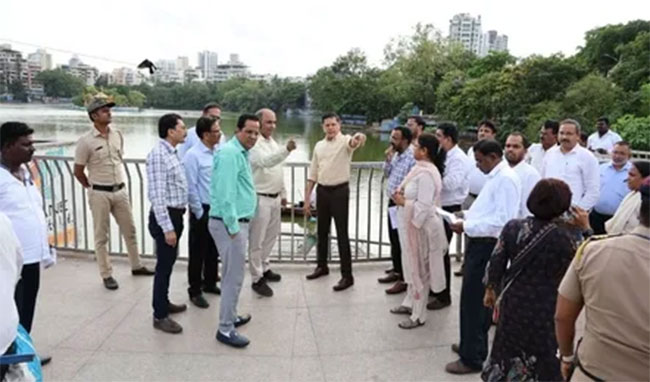 शहरातील पाणी साचणाऱ्या सखल भागांची पाहणी