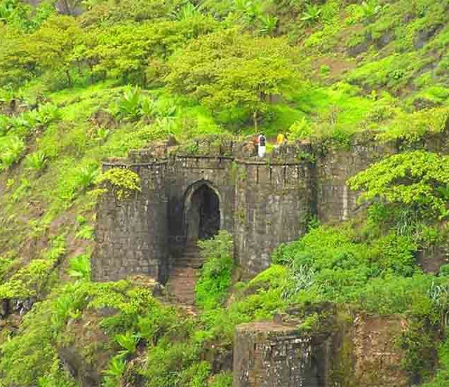 सिंहगड किल्ला ५ जूनपासून पर्यटकांसाठी खुला