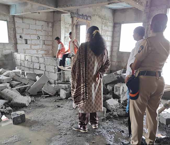 ठाणे महापालिकेच्या ३३ अनधिकृत बांधकामांवर धडक कारवाई