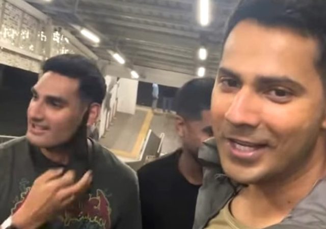 अभिनेता वरुण धवनने पुणे मेट्रोतून केला प्रवास !