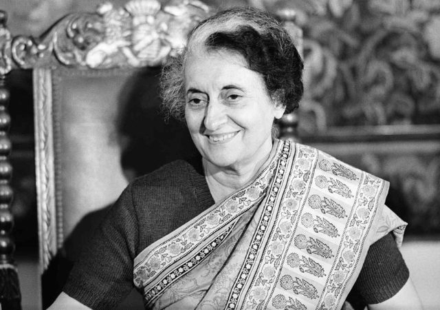 ... आणि आणीबाणी लागू झाली