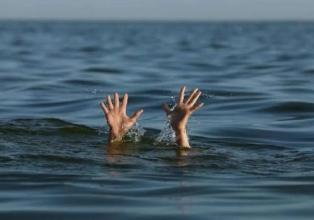 Ratnagiri News: रत्नागिरी येथील आरेवारे समुद्रात ४ पर्यटकांचा बुडून मृत्यू
