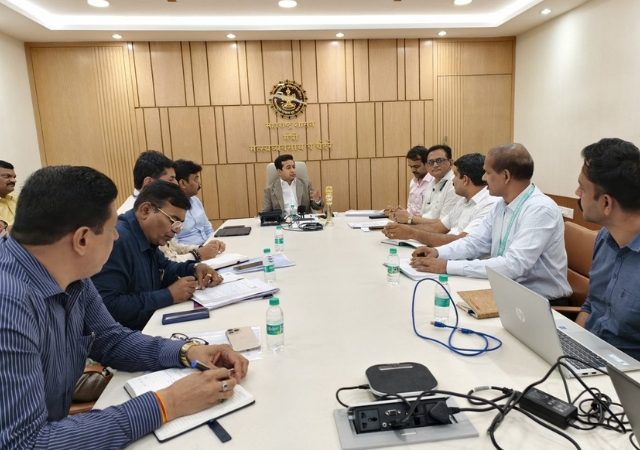 मुंबईतील वॉटर मेट्रोच्या काम लवकरात लवकर सुरू करावे : ना. नितेश राणे