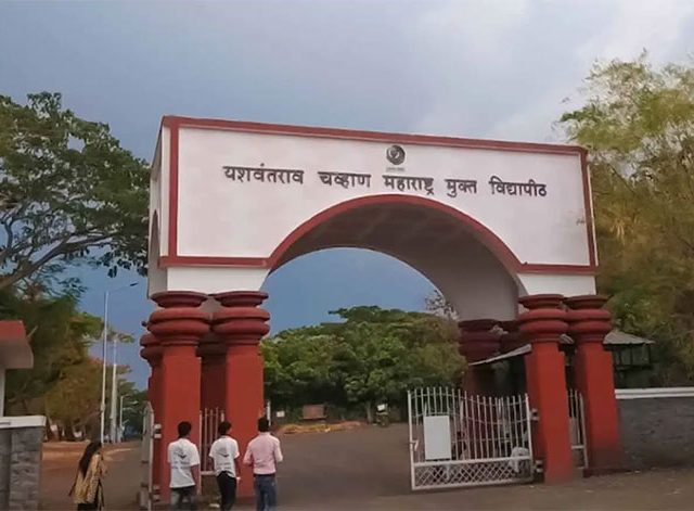 प्रवेश घ्या आणि कॉपी करून पास व्हा!