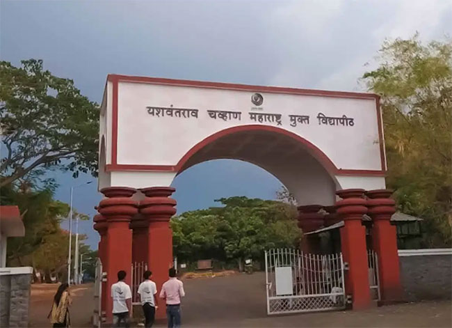 प्रवेश घ्या आणि कॉपी करून पास व्हा!