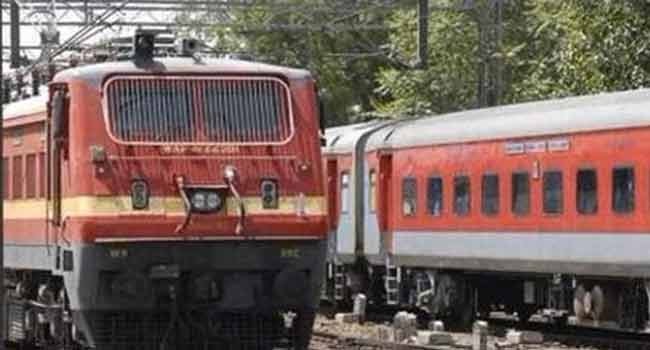आयआरसीटीसीच्या सहलीसाठी ५ टक्के सवलत