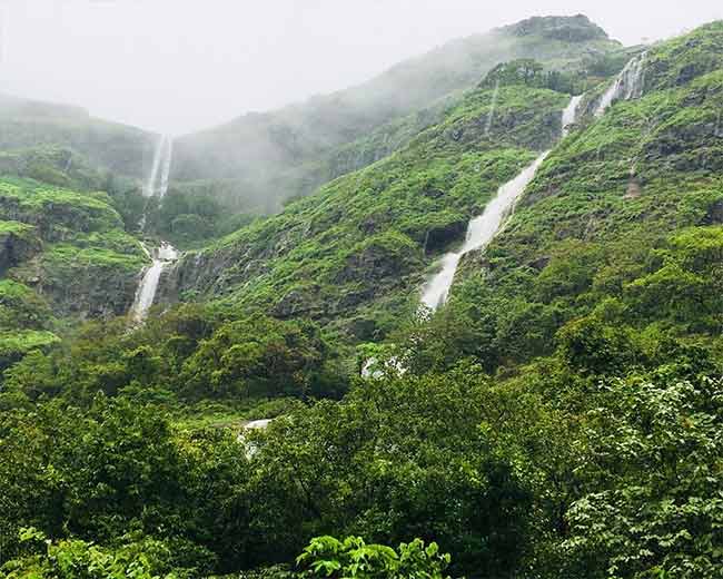 जिल्ह्यातील देवकुंड, सिक्रेट पॉइंट, ताम्हणी घाट बंद