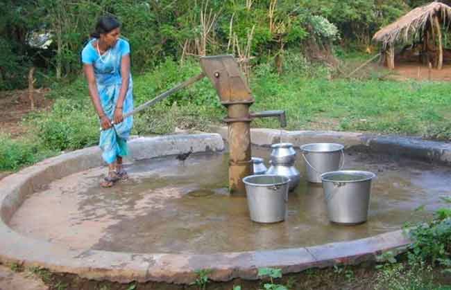 विंधन विहिरींच्या कामाची  ‘डेडलाईन’ वीस दिवसांवर!