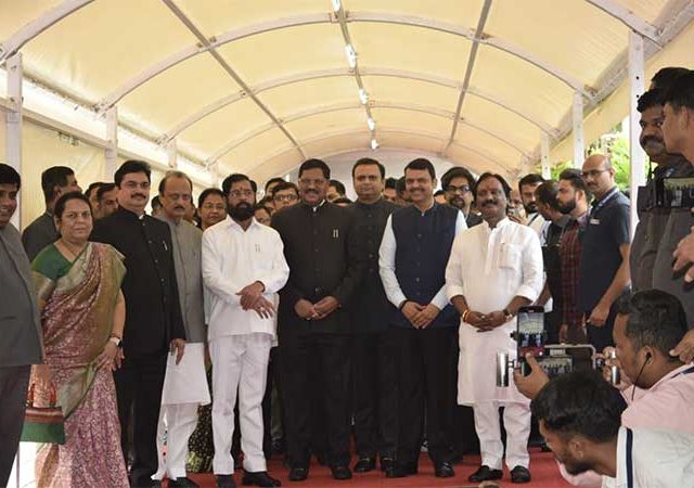 महाराष्ट्र विधिमंडळाच्यावतीने सरन्यायाधीश भूषण गवई यांचा सत्कार