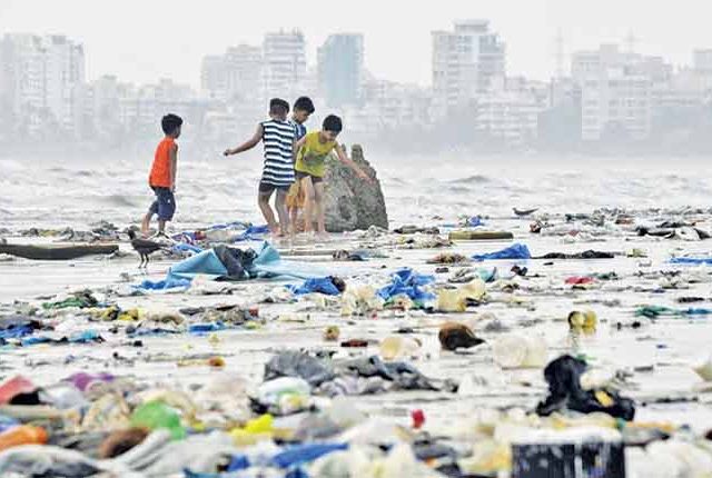 जुहू, दादर, माहीम चौपाट्यांची स्वच्छता महापालिकाच करणार