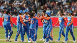 भारतीय महिला संघाचा इंग्लंडमध्ये इतिहास: पहिल्यांदाच जिंकली टी-२० मालिका!
