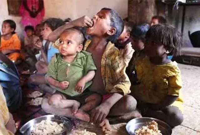 कुपोषणाचा विळखा
