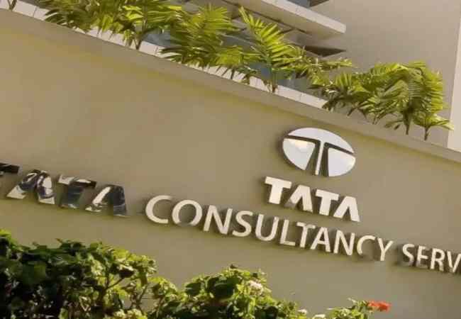 Nashik Crime : अश्लील भाषेत बोलायचा ,TCS मध्ये नेटचा पासवर्डही अश्लील भाषेत; पीडितेने सर्वच सांगितलं