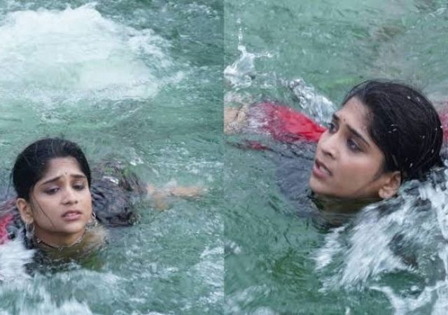 अभिनेत्री समृद्धी केळकरची ४० फूट खोल विहिरीत धाडसी उडी !