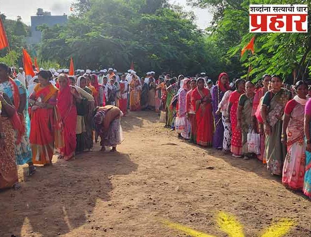कोल्हापूरचे माजी जिल्हाधिकारी दरवर्षी करतात सहा हजाराहून अधिक वारकऱ्यांची सेवा