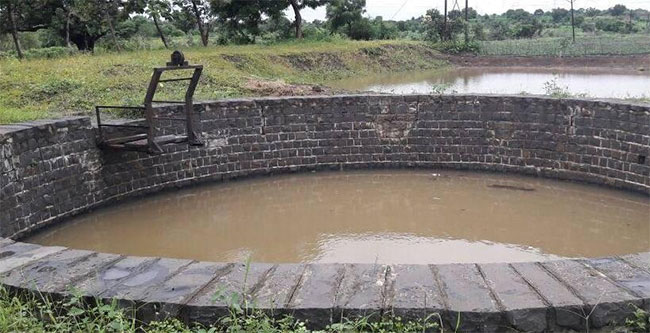 दुर्दैवी घटना: पंढरपूरमध्ये कौटुंबिक वादातून एकाच कुटुंबातील चौघांची आत्महत्या